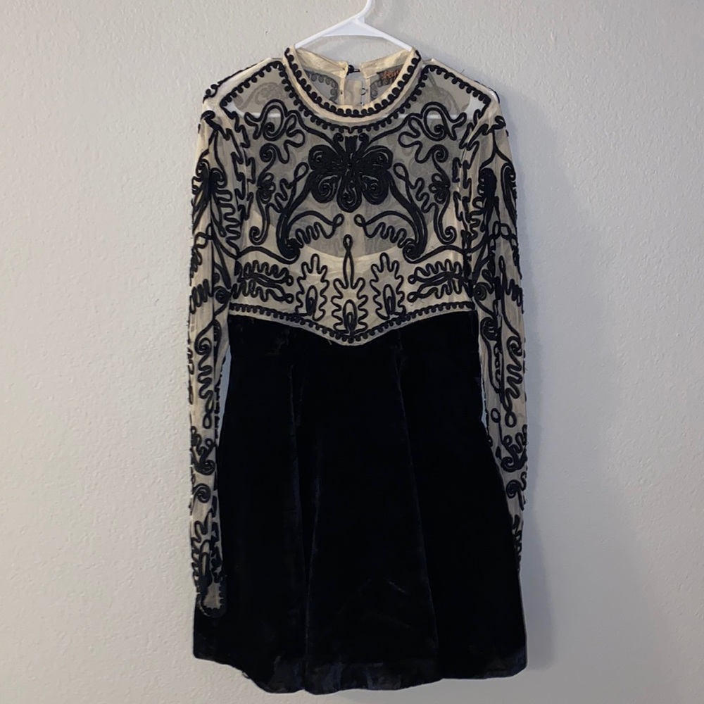 Velvet long sleeve party dress